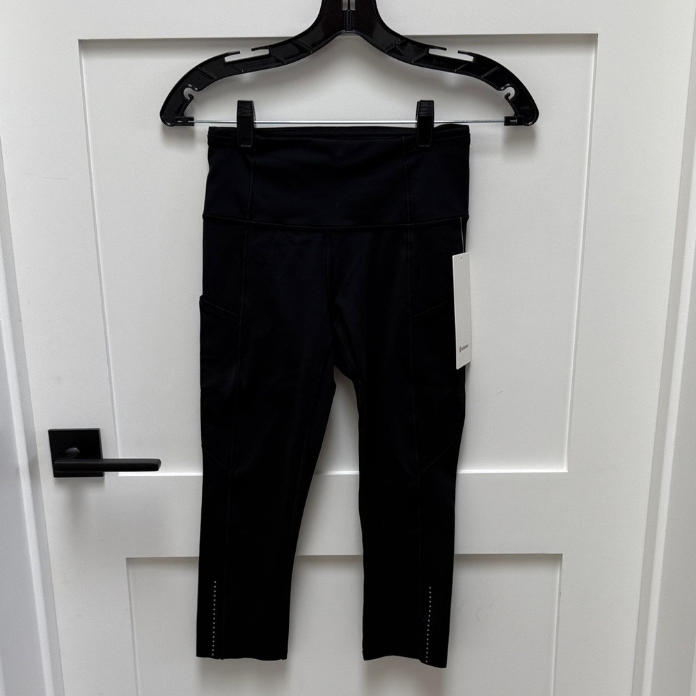 NWT Lululemon Fast and Free HR Crop 19”
